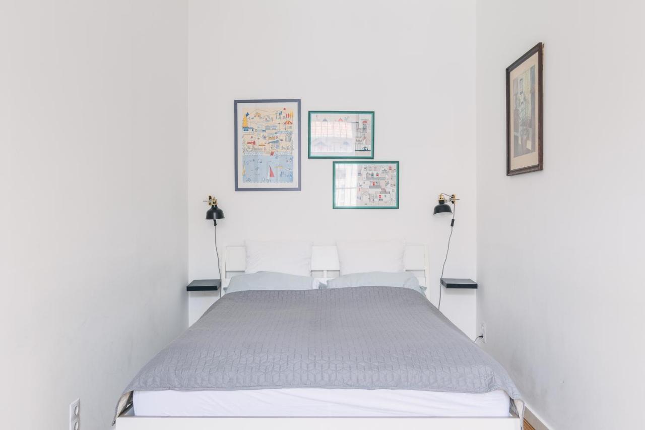 Bright & Spacious Loft With Basilica View Будапеща Екстериор снимка