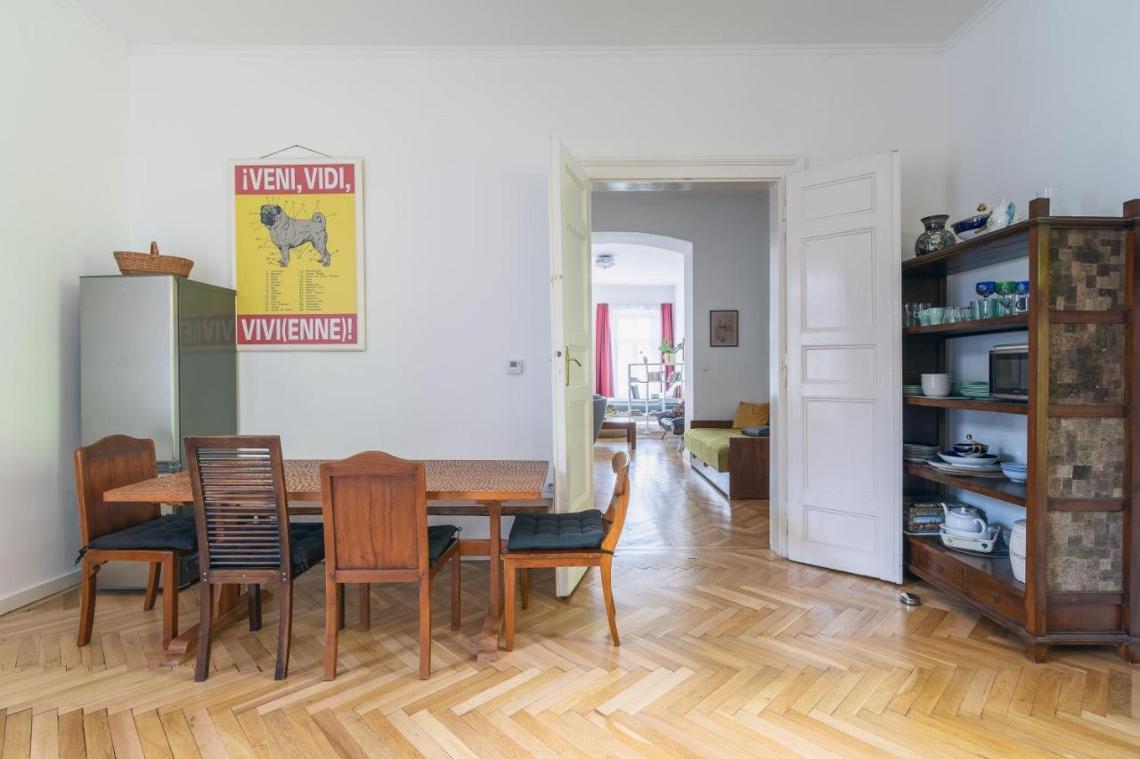 Bright & Spacious Loft With Basilica View Будапеща Екстериор снимка