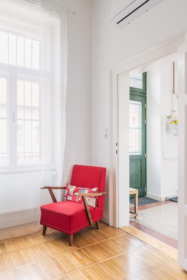 Bright & Spacious Loft With Basilica View Будапеща Екстериор снимка
